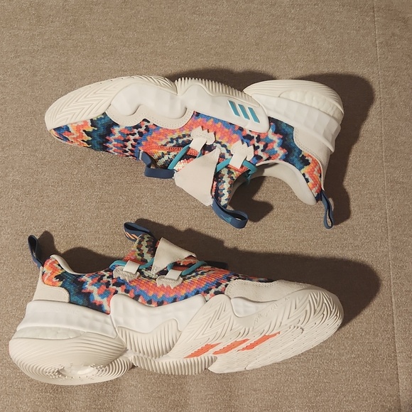 ADIDAS TRAE YOUNG 1. MEN\'S SHOES SIZE 11 main image 4